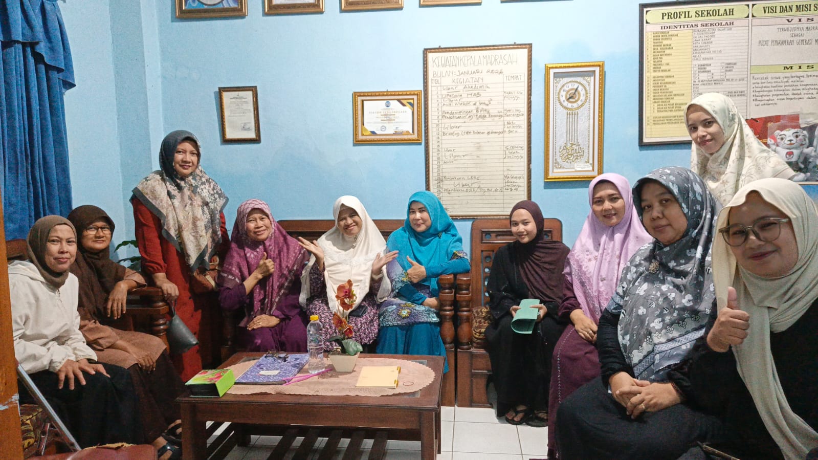 Buka Bersama Yayasan Salafiyah Cirebon Pererat Kebersamaan di Bulan Ramadhan &ndash; gambar 8