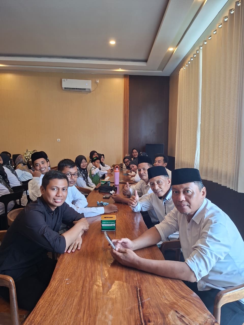 Halal Bihalal Yayasan Salafiyah Cirebon, Pererat Silaturahmi dan Kebersamaan &ndash; gambar 3